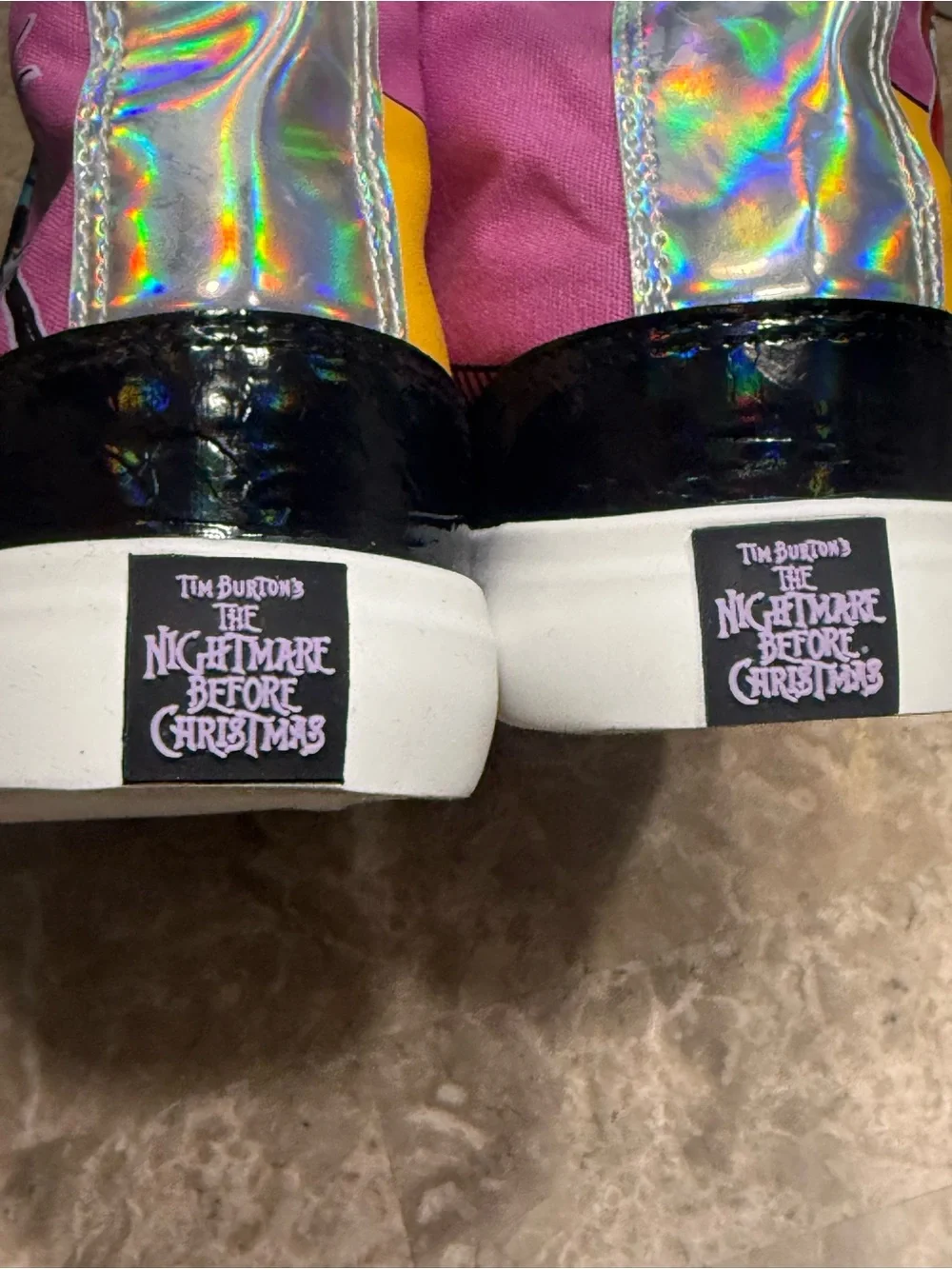 Nightmare Before Christmas Women’s High-Top Sneakers – Size 9